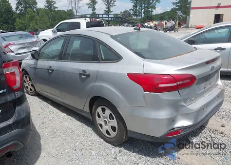 2016 Ford Focus S from USA, damaged, VIN 1FADP3E20GL302220